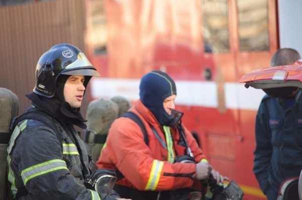 Прокуратура начала проверку по факту пожара в Петербурге