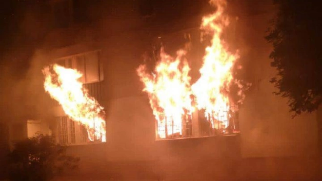 Жительница дома со сгоревшим хостелом рассказала о причинах пожара