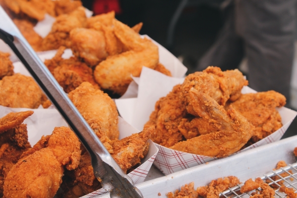 Владелец KFC продаст рестораны сети в России