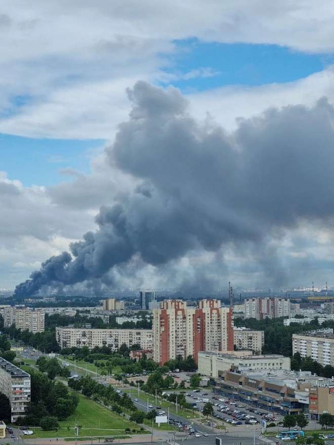 Видео: пожар ранга №1-БИС тушат на Днепропетровской улице1