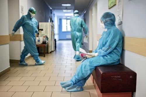 В России за сутки выявили более 47 тыс. случаев заболевания COVID-19 