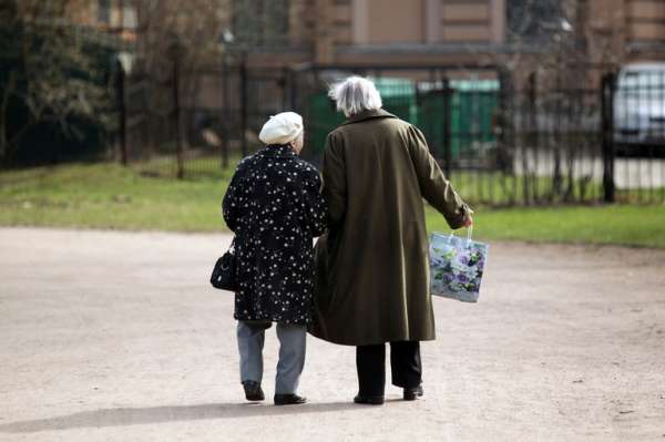 В России работающие пенсионеры могут начать получать налоговый возврат