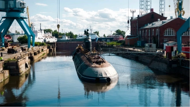 Атомная субмарина "Ленинский комсомол" 27 августа отправилась в путь