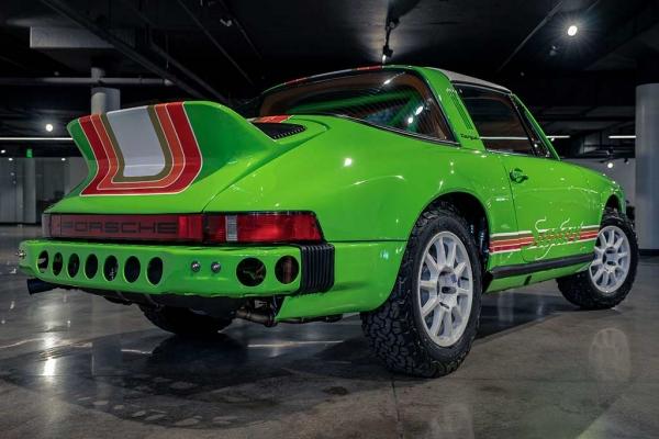 Представлен эффектный рестомод Porsche Carrera Targa «Safari» 1974 для ралли