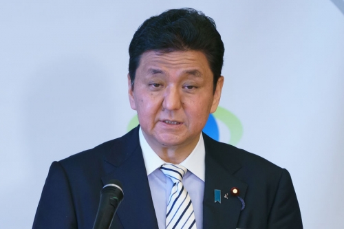 Министр обороны Киси: КНР выражен протест из-за ракет, упавших в экономической зоне Японии 