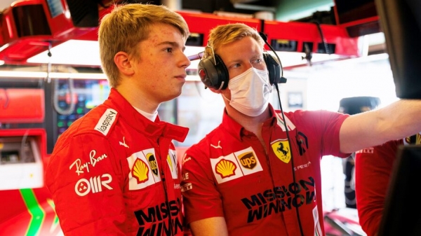 Спортивный директор Ferrari подтвердил участие Шварцмана в тренировках