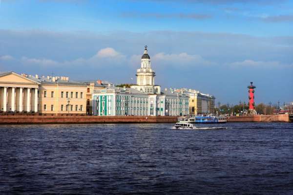 В конце рабочей недели температура в Петербурге превысит норму на 7-8 градусов