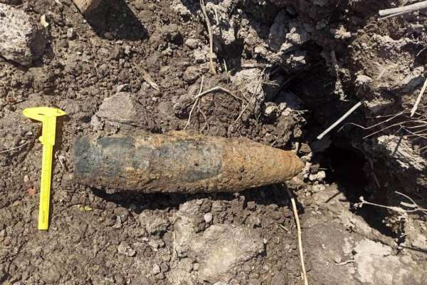 На стройке на Пулковском шоссе нашли немецкий артиллерийский снаряд