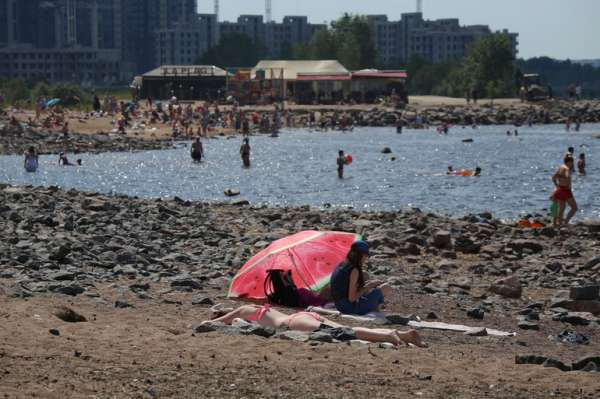 В Петербурге объявили оранжевый уровень опасности почти до полудня 18 августа