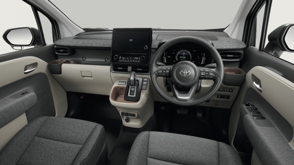 Компактный трёхрядный минивэн: дебютировала новая Toyota Sienta