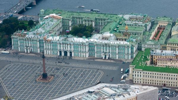 Петербург занял третье место в списке самых популярных туристических направлений в рамках туристического кешбэка