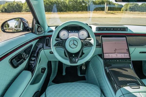 Mercedes-Maybach S580 от Brabus: бирюзовый салон, карбоновый обвес и повышенная мощность