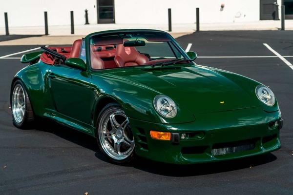 На аукцион выставлен доработанный кабриолет Porsche 911 Carrera 1984 с турбомотором