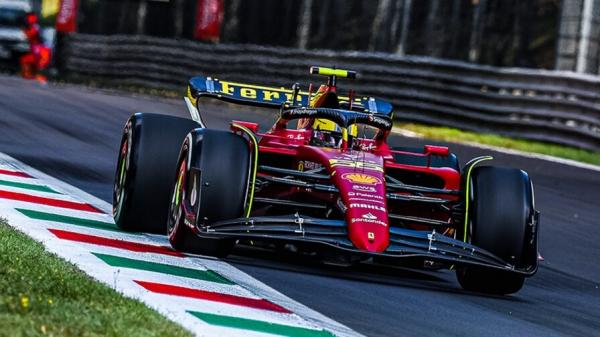 Карлос Сайнс быстрее всех во второй тренировке Гран При Италии