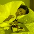Оставайтесь в постели и не тратьте силы: как побороть осеннюю простуду