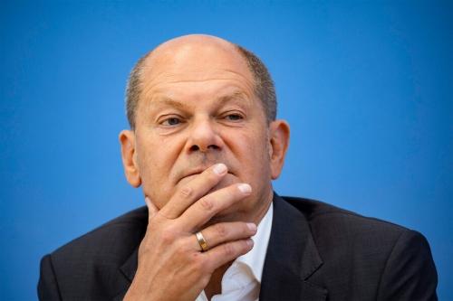 Шольц пообещал установить в Германии потолок цен на энергию в кратчайшие сроки 
