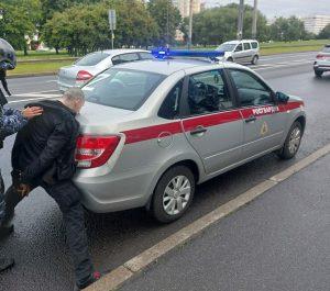 Мужчина с палкой угрожал убить священнослужителя в церкви на Кронштадтской площади - Новости Санкт-Петербурга1