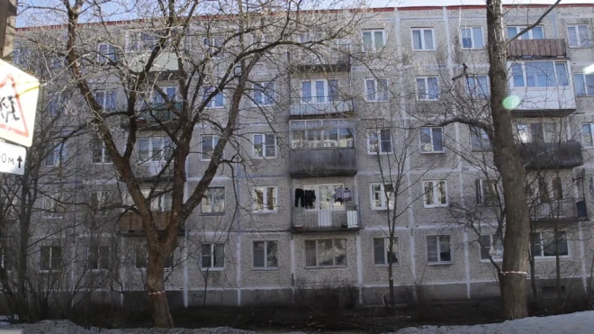 Спрос на аренду и покупку вторичного жилья резко упал в Петербурге