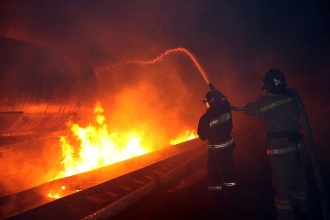 В МЧС ДНР сообщили о ликвидации пожара на железнодорожной станции в Иловайске0