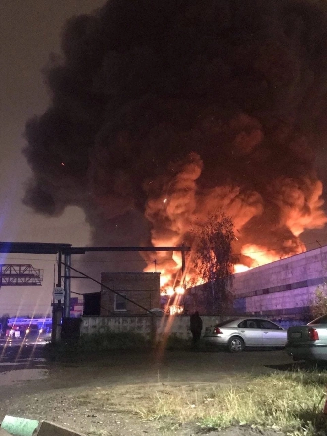 Пожар в Металлострое: что известно, фото и видео1