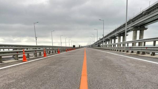 Автомобильных пробок перед Крымским мостом уже нет