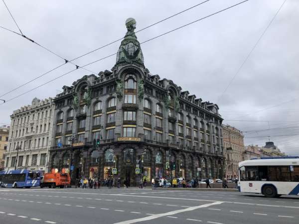 Обновленный книжный магазин в Доме Зингера распахнет двери для петербуржцев 12 ноября
