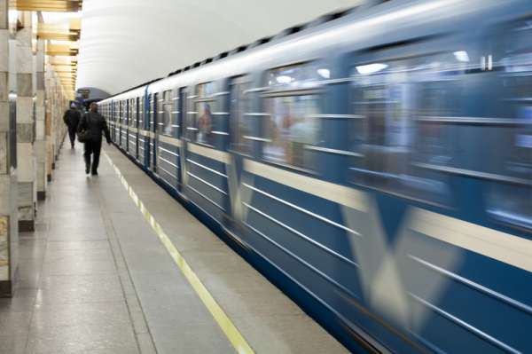 Петербуржцы в ноябре смогут прокатиться по красной ветке метро на новом поезде &#171;Балтиец&#187;