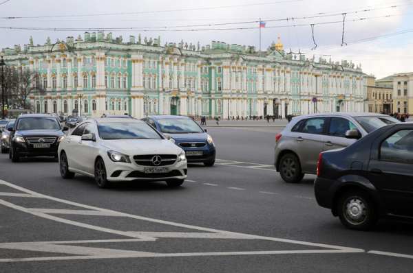 В Петербурге задержали вусмерть пьяного &#171;подрывника&#187; Зимнего Дворца по телефону