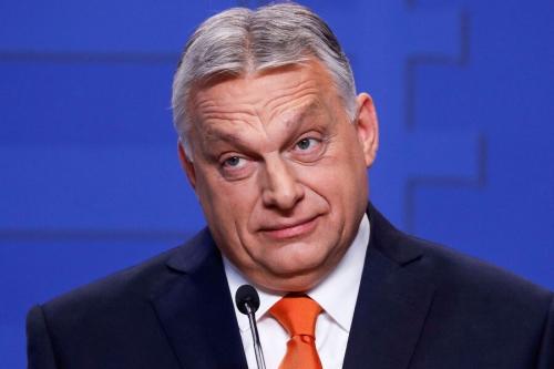 Орбан назвал условие для снижения цен 
