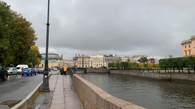 В Петербурге 28 октября будет облачная и дождливая погода