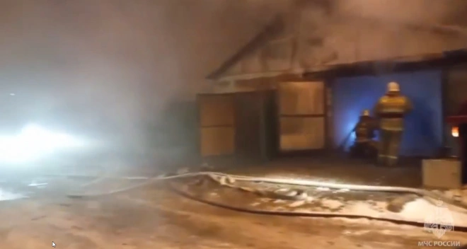 При пожаре в частном доме в Башкирии погибли семь человек0