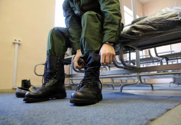Немобилизованный петербуржец судится с военкоматом из-за запрета выезда да границу