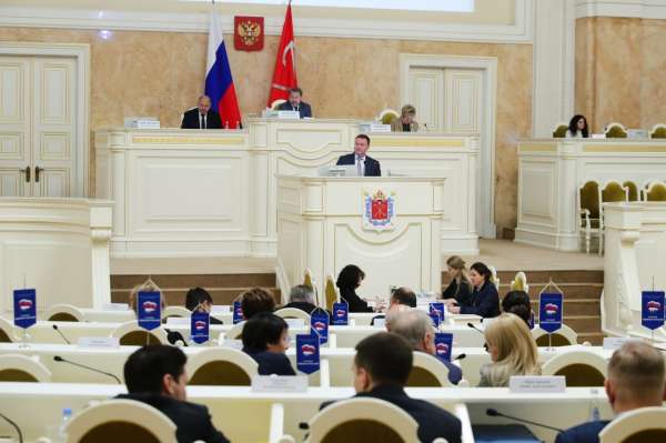 Петербуржцы смогут присутствовать на заседаниях ЗакС