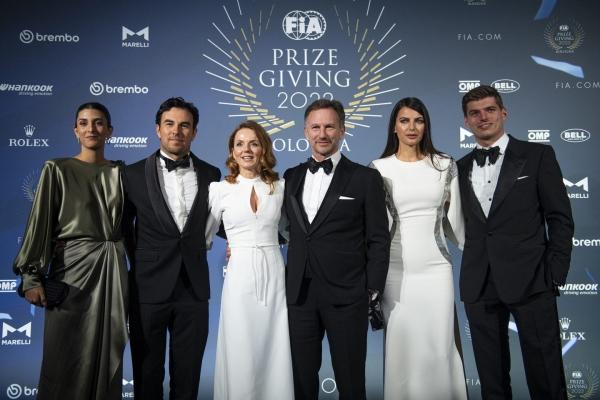 Ферстаппен – чемпион, Хэмилтон не остался без награды. Состоялась церемония награждения FIA Gala-2022