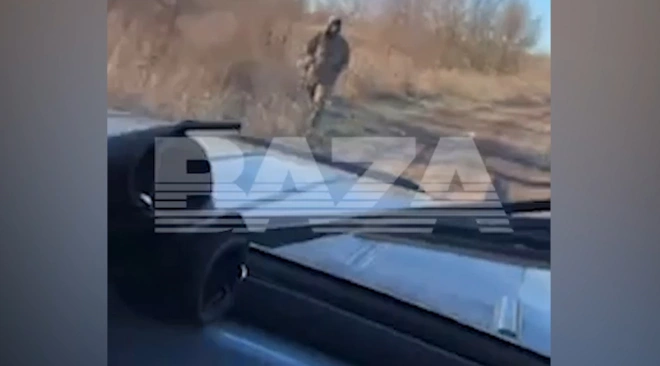 МВД России: мужчина в камуфляже открыл огонь по полицейским в Ростовской области0