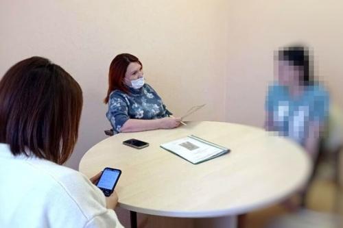 В Новосибирске 10-летняя девочка сбежала из приемной семьи 