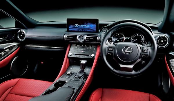 Купе Lexus RC: очередная модернизация вместо нового поколения