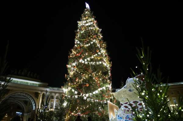 Рождество 25 декабря: кто празднует в Санкт-Петербурге