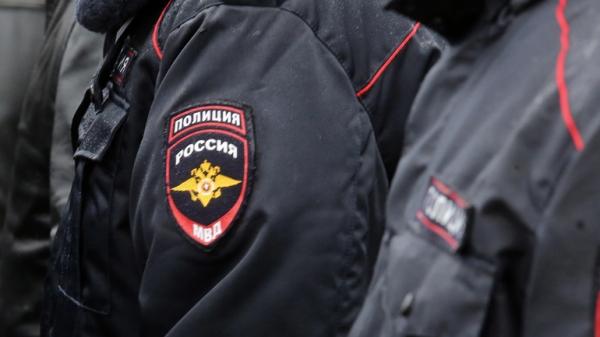 Полицейские Петербурга задержали подозреваемого в убийстве 16-летней давности