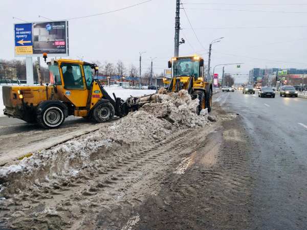 В Петербурге снегоуборщик сбил пенсионерку