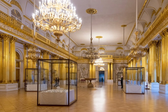 В Эрмитаже открылась выставка сервизов Российских императоров XVIII – начала XX века