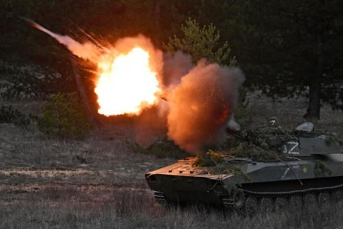 РИА Новости: артиллеристы уничтожили под Херсоном украинскую артустановку «Гвоздика» 