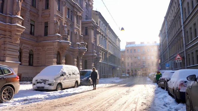 Петербуржцев предупредили о желтом уровне погодной опасности из-за сильного похолодания