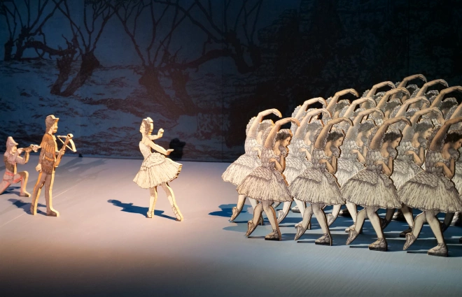 В Манеже открылась выставка о русском балете: репортаж Piter.TV