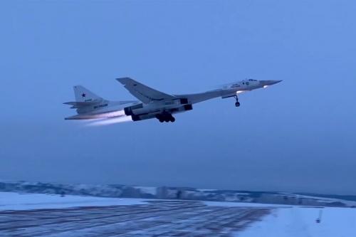 В Британии назвали полет Ту-160 над Норвежским морем предупреждением Путина 