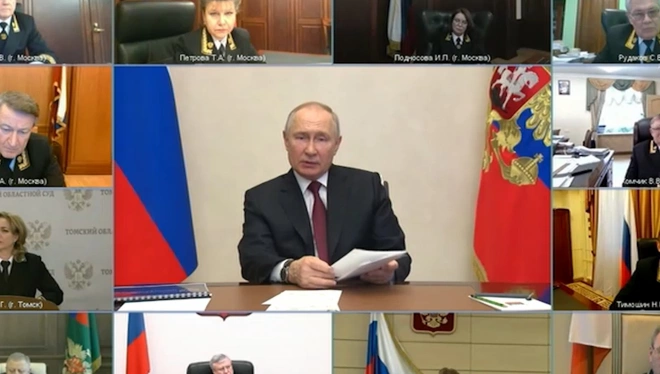 Путин призвал рассматривать дела участников СВО с учетом обстоятельств0
