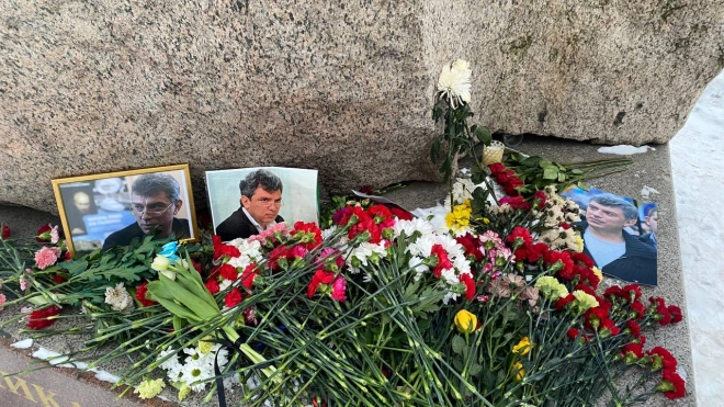 В Петербурге почтили память убитого оппозиционного политика Бориса Немцова