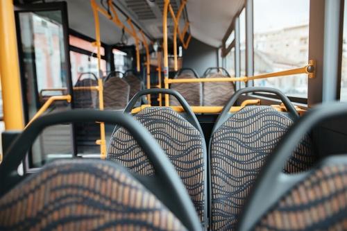 В Нижнем Новгороде иностранец домогался студенток в автобусе 