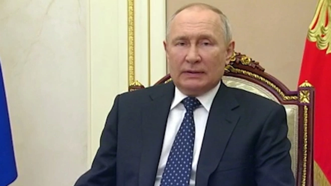 Путин предложил Совбезу обсудить антитеррористическую защищенность объектов0