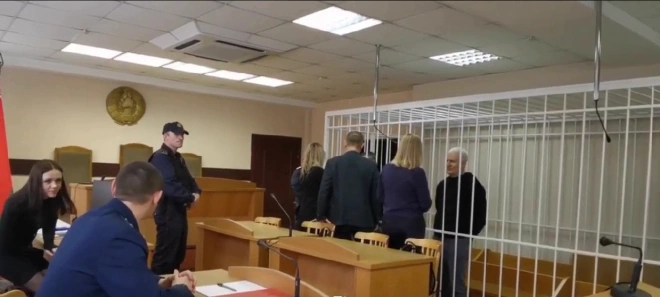 Белорусский суд признал нобелевского лауреата Беляцкого виновным в контрабанде0
